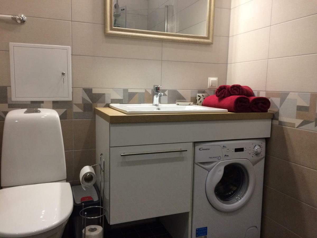 Akord Apartment Centrum With Free Parking ปาร์นู ภายนอก รูปภาพ