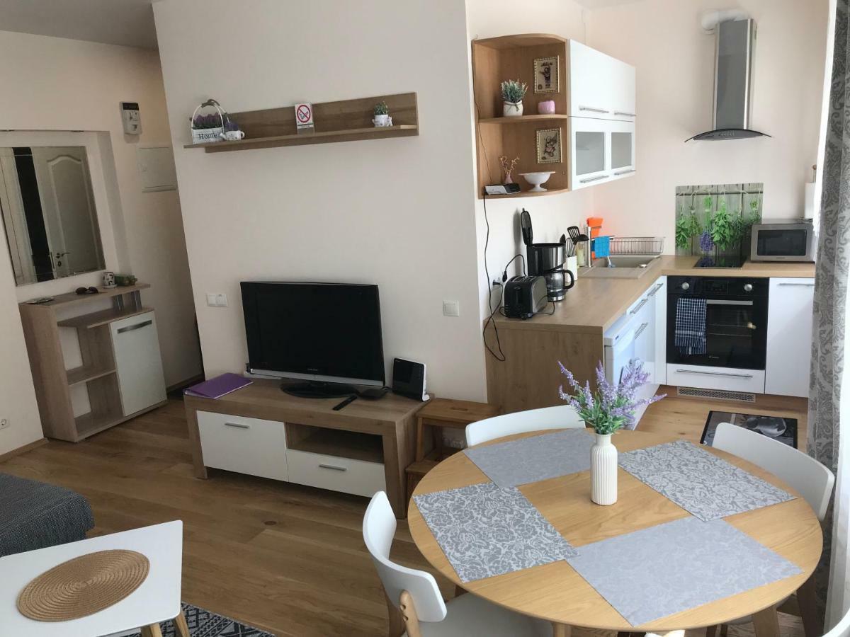 Akord Apartment Centrum With Free Parking ปาร์นู ภายนอก รูปภาพ